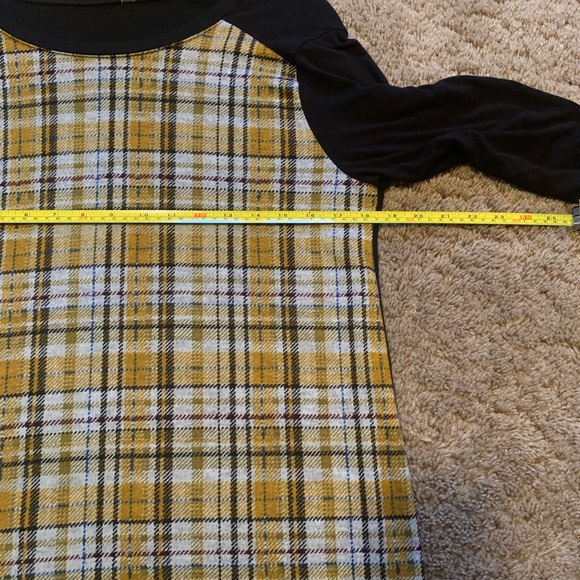 Celeste Plaid Long Sleeve Top Super Soft Size L Like New - Picture 8 of 8